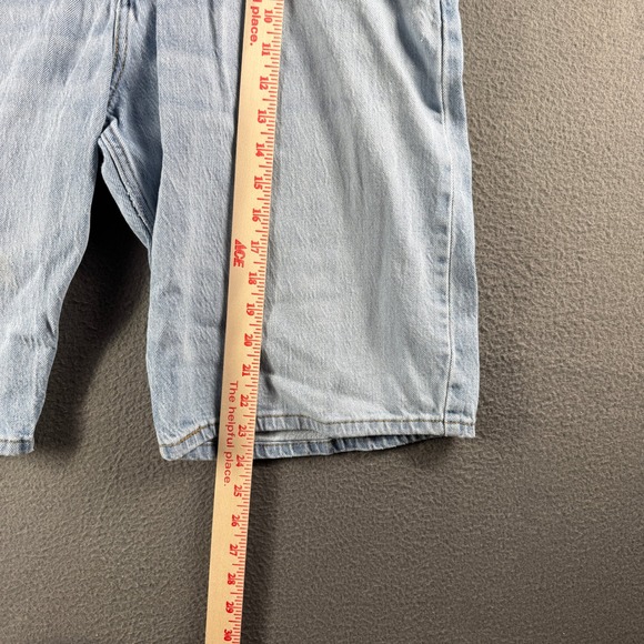 Levis 569 Loose Straight Denim Shorts Men 34 Light Wash Summer Casual Skate - Picture 8 of 10